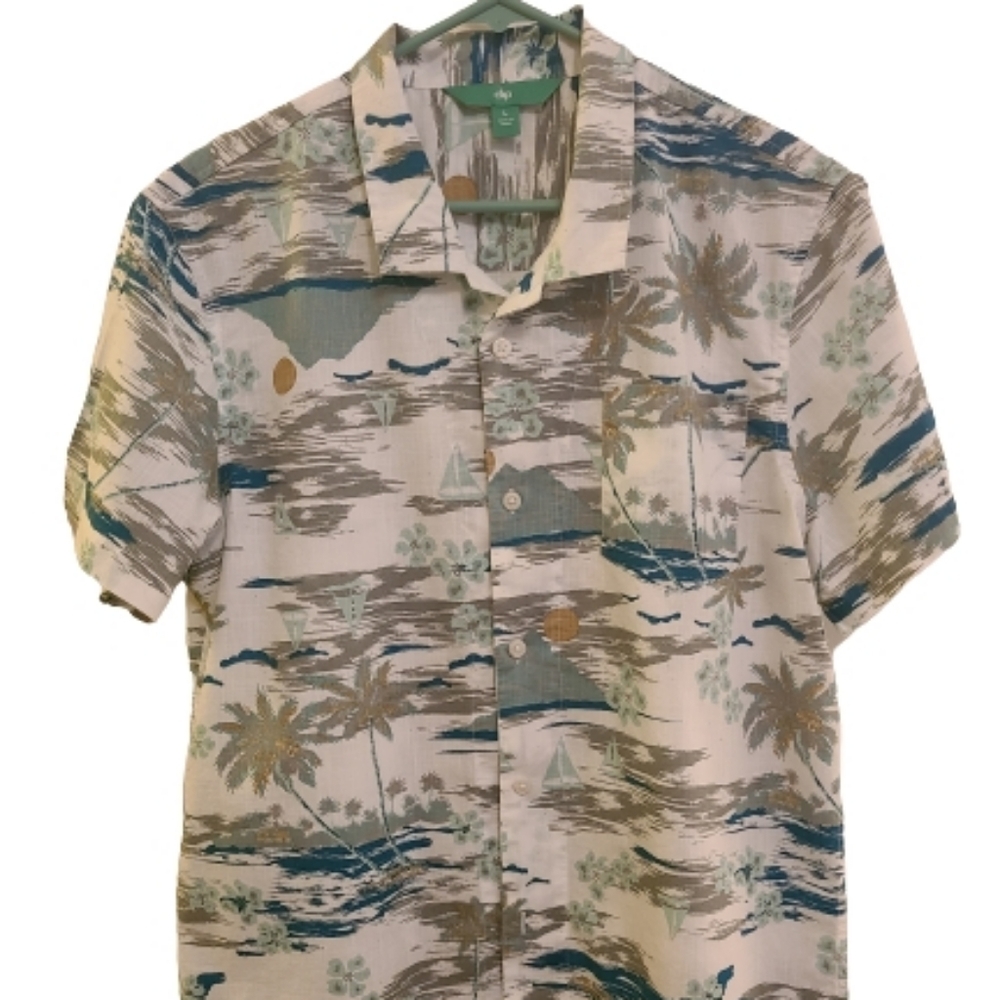 Dip Button Down Short Sleeve Shirt